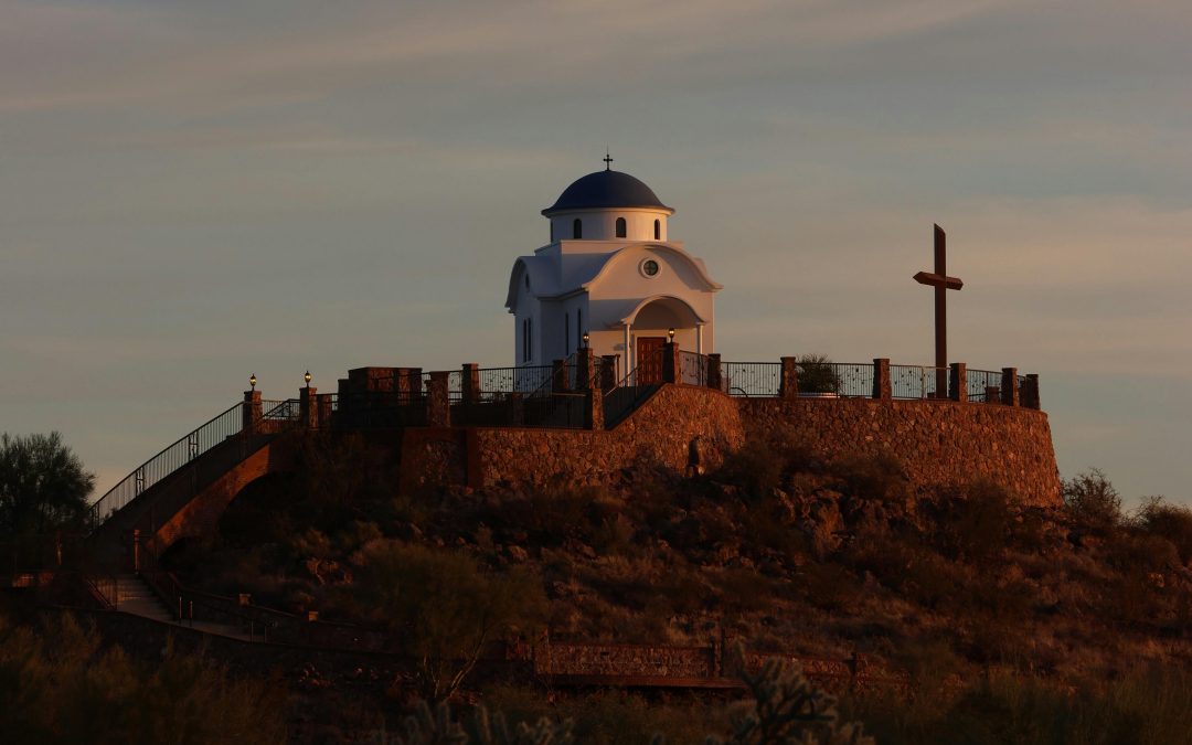 Stargazing Guide: Meteor Shower in Tucson, Arizona!